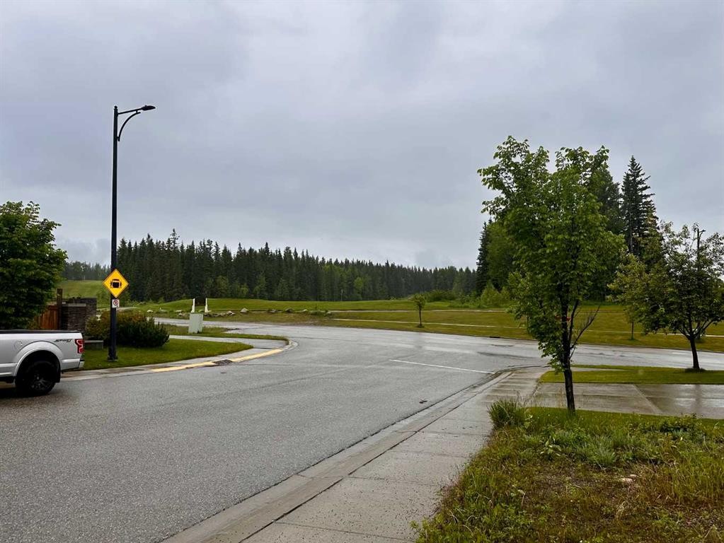 









103


Lupin

Way,
Hinton,







AB
T7V 0B2

