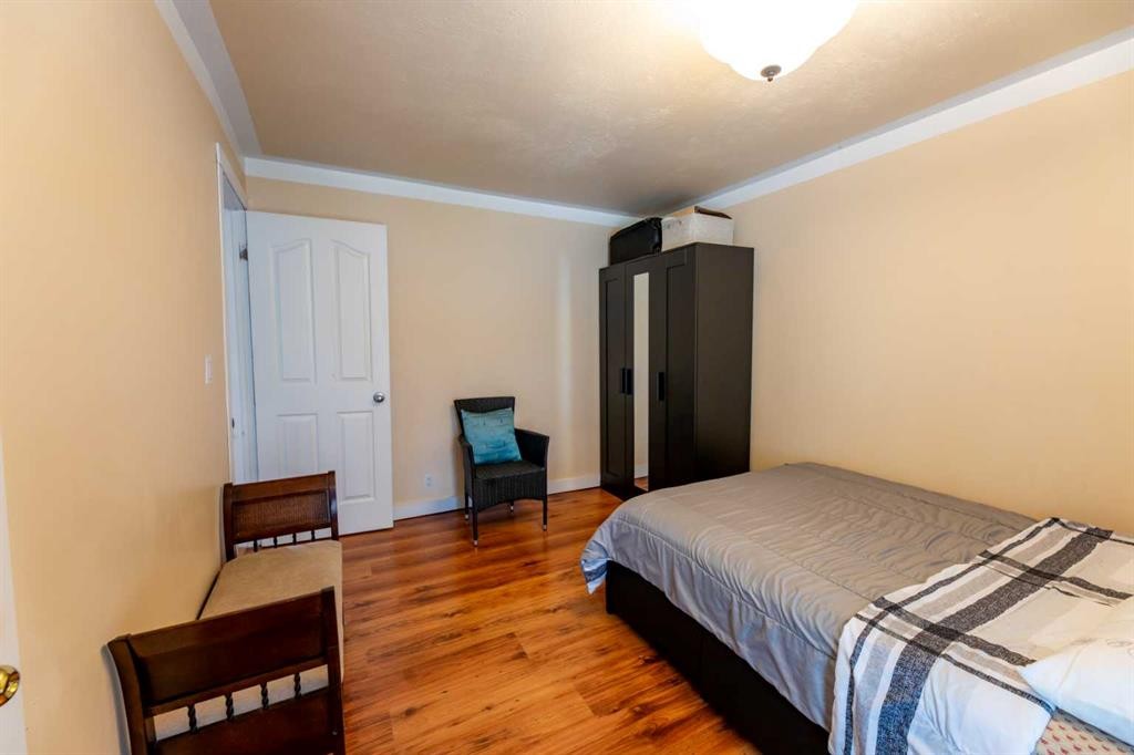 









114


Poboktan

Road,
Hinton,




AB
T7V 1G6

