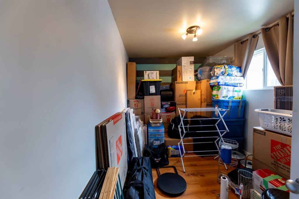 









114


Poboktan

Road,
Hinton,




AB
T7V 1G6

