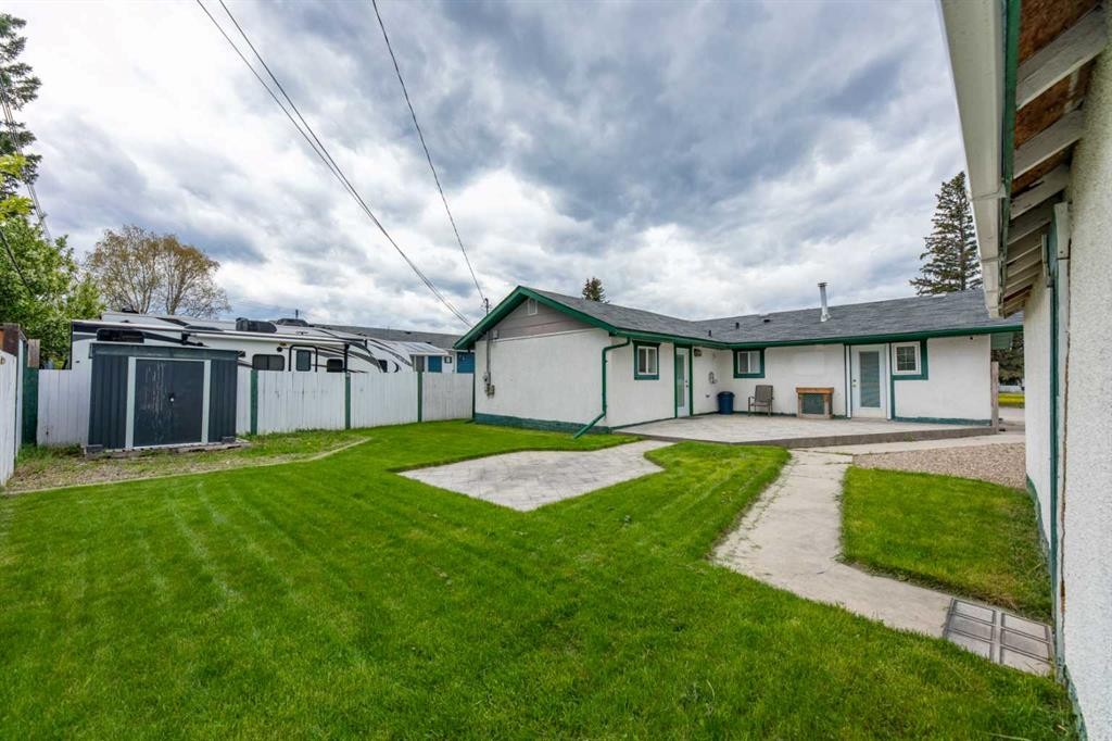 









114


Poboktan

Road,
Hinton,




AB
T7V 1G6

