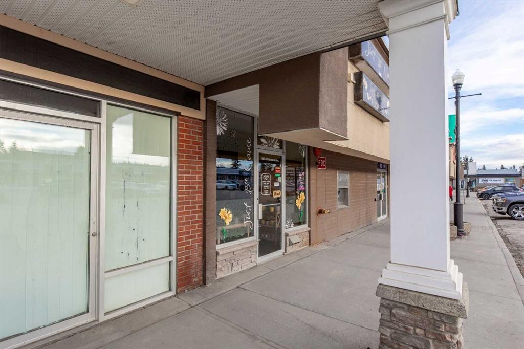 









112


ATHABASCA

Avenue,
Hinton,




AB
T7V2A5

