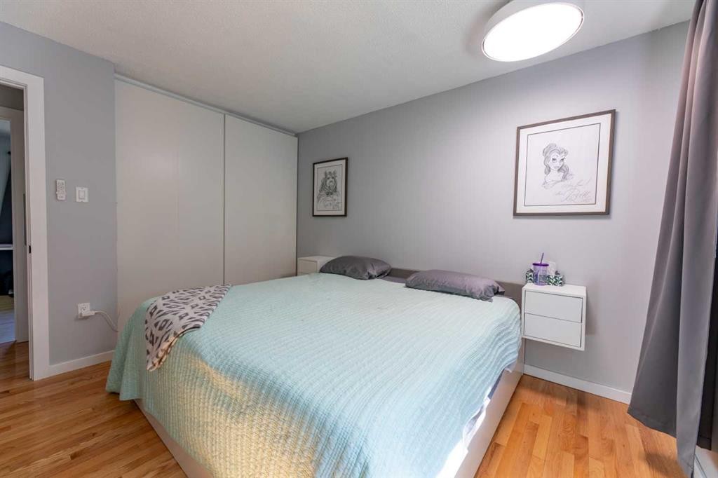









153


Alder

Drive,
Hinton,




AB
T7V 1C9

