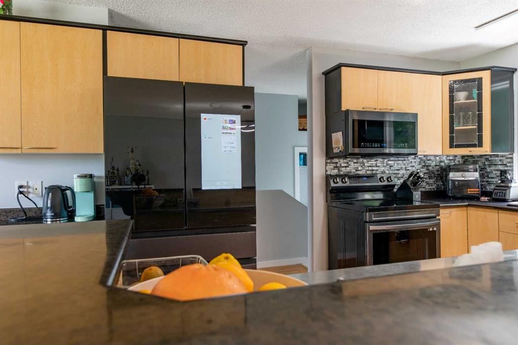 









153


Alder

Drive,
Hinton,




AB
T7V 1C9

