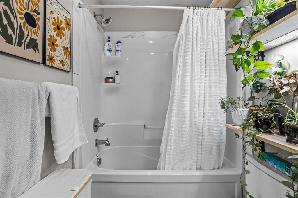 









106


Stewart Creek

Rise, 117,
Canmore,




AB
T1W 0N3

