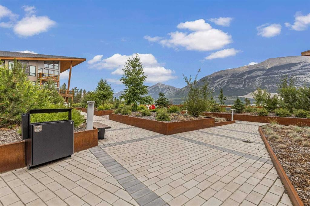 









106


Stewart Creek

Rise, 117,
Canmore,




AB
T1W 0N3

