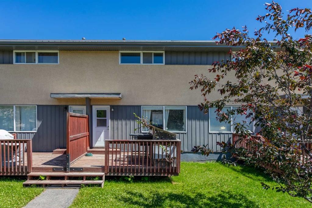 









126


Hardisty

Avenue, 25,
Hinton,




AB
T7V 1B6


