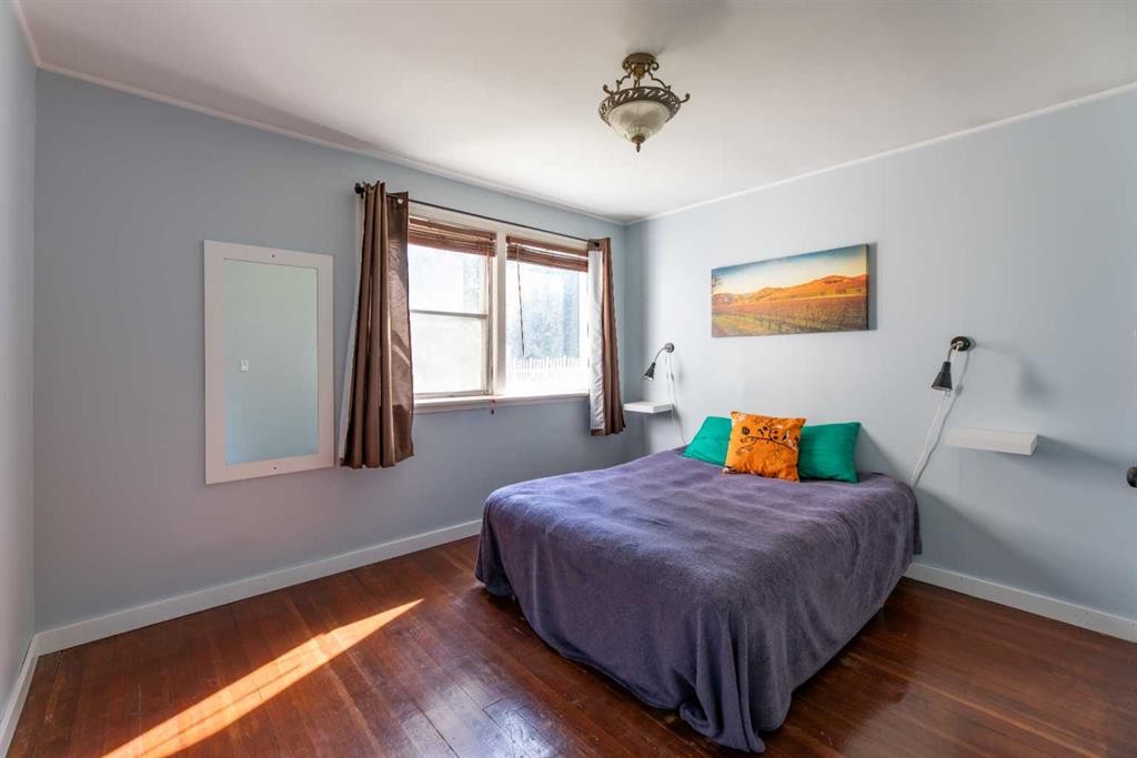 









115


Meadow

Drive,
Hinton,




AB
T7V 1N8

