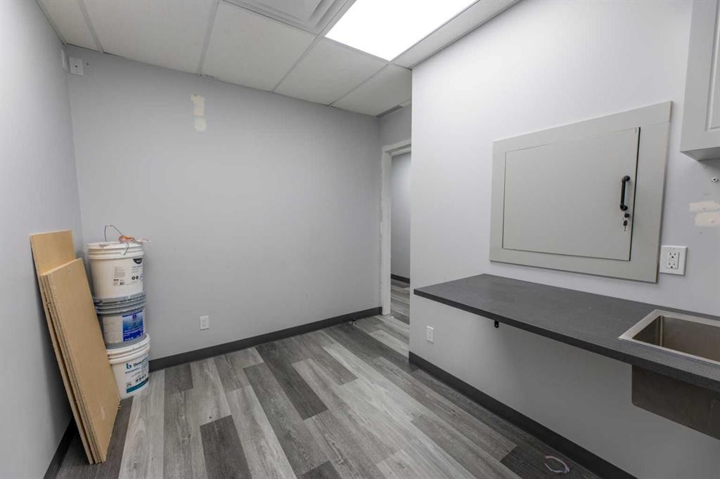 









187


Pembina

Avenue,
Hinton,




AB
T7V2B2

