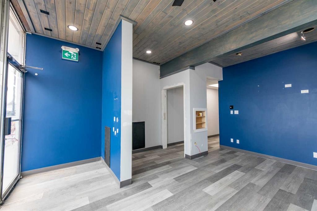 









187


Pembina

Avenue,
Hinton,




AB
T7V2B2

