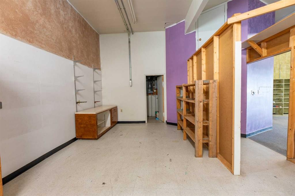 









189


Pembina

Avenue,
Hinton,




AB
T7V2B2

