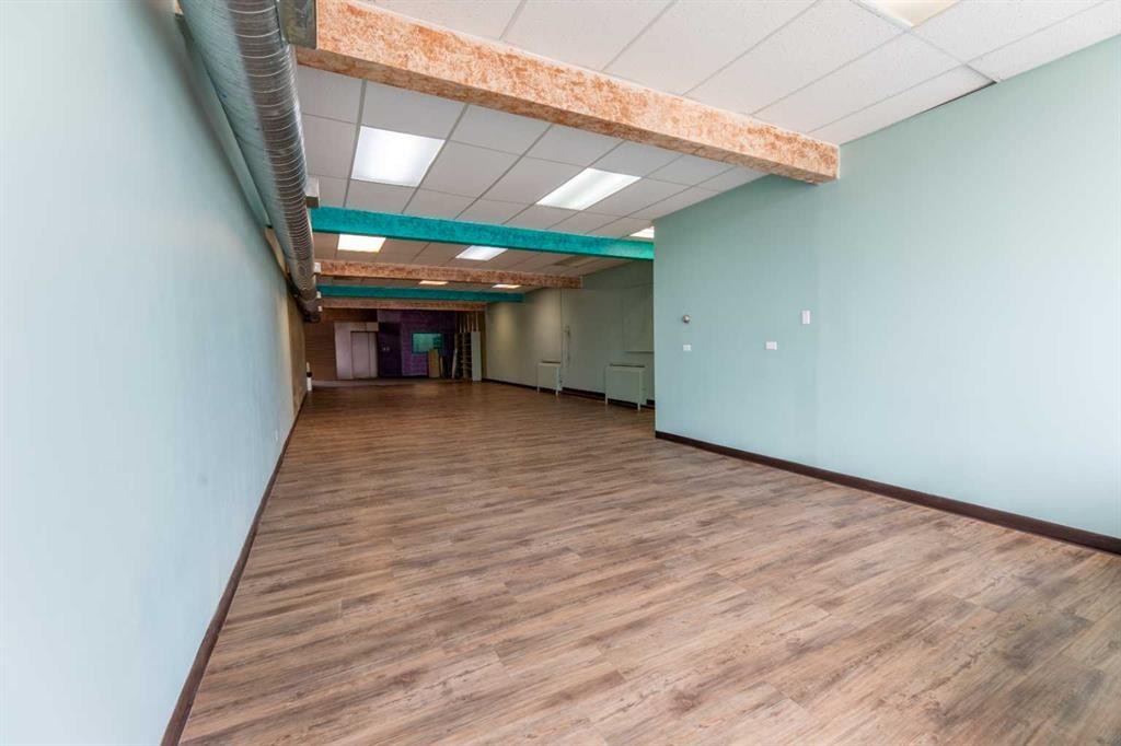 









189


Pembina

Avenue,
Hinton,




AB
T7V2B2

