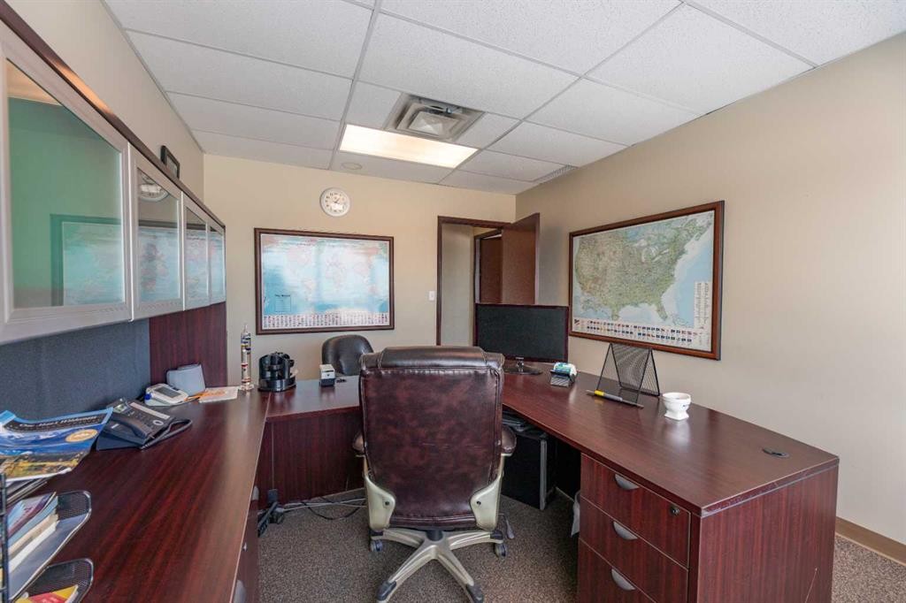 









156


Steele

Crescent,
Hinton,




AB
T7V 2G5

