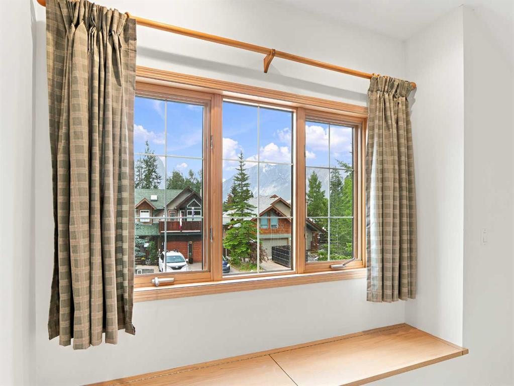 









2


Terrace Place

,
Canmore,




AB
T1W2Y3

