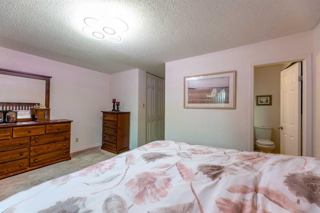 









121


Talbot

Drive,
Hinton,




AB
T7V 1M1

