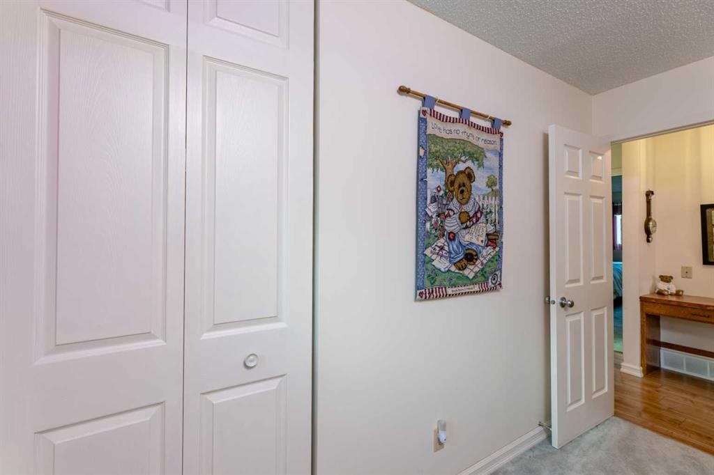 









121


Talbot

Drive,
Hinton,




AB
T7V 1M1


