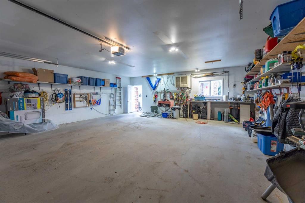









121


Talbot

Drive,
Hinton,




AB
T7V 1M1


