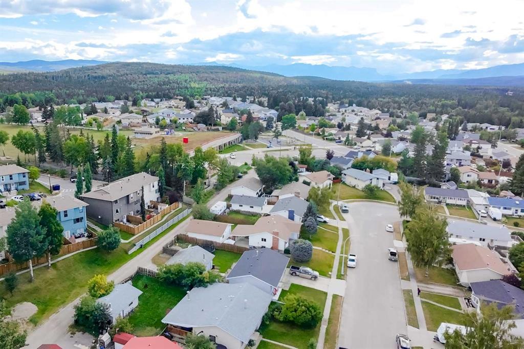 









121


Talbot

Drive,
Hinton,




AB
T7V 1M1

