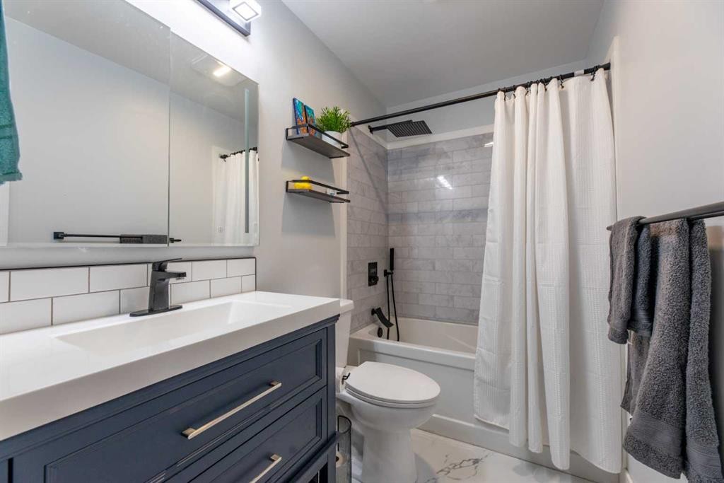 









134


Clark

Street,
Hinton,




AB
T7V 1L6

