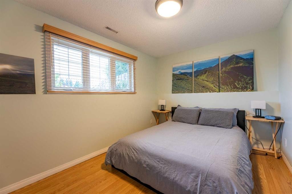 









134


Clark

Street,
Hinton,




AB
T7V 1L6

