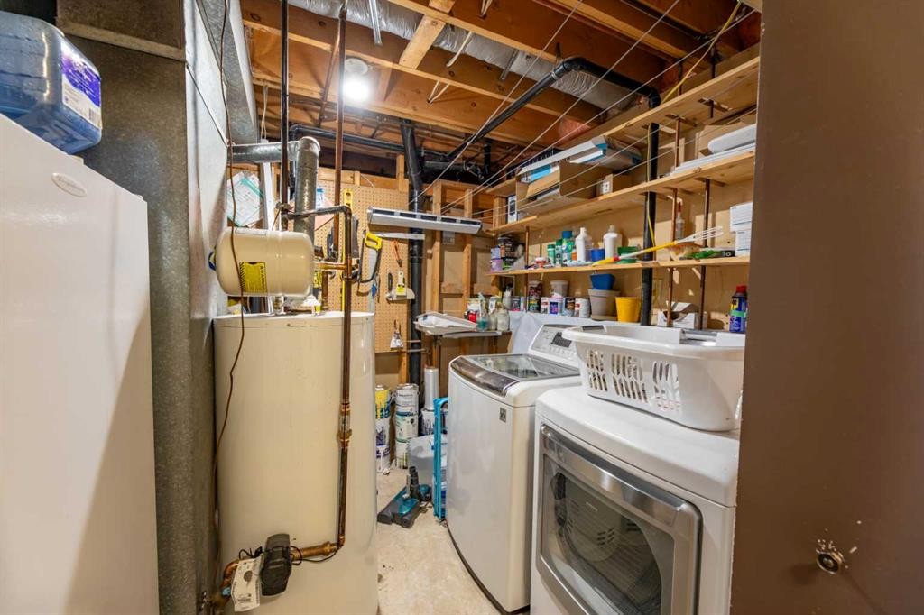 









134


Clark

Street,
Hinton,




AB
T7V 1L6

