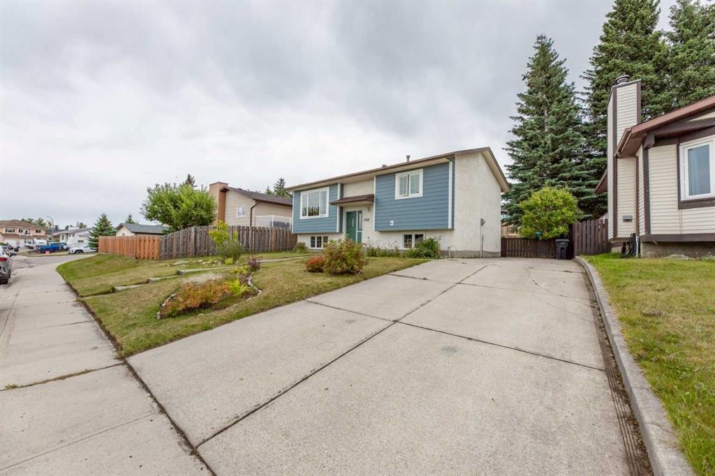 









134


Clark

Street,
Hinton,




AB
T7V 1L6


