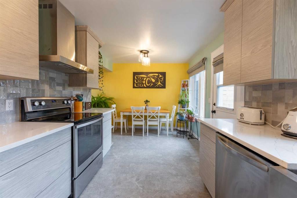 









134


Clark

Street,
Hinton,




AB
T7V 1L6

