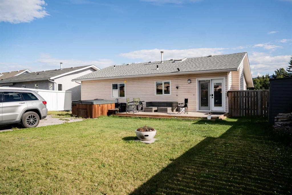 









373


Collinge

Road,
Hinton,




AB
T7V 1L2

