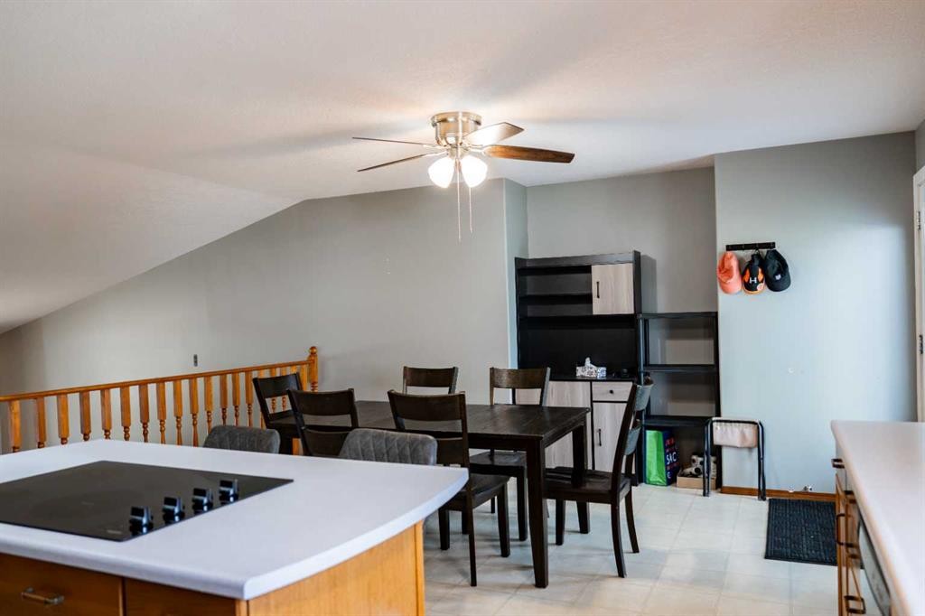









373


Collinge

Road,
Hinton,




AB
T7V 1L2

