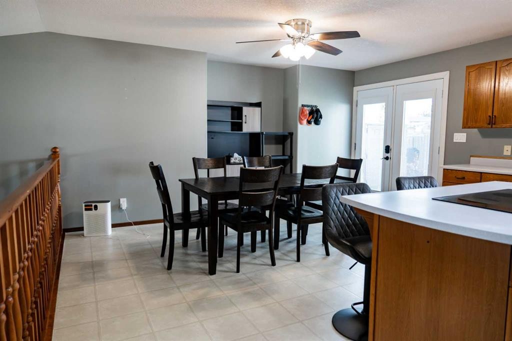 









373


Collinge

Road,
Hinton,




AB
T7V 1L2

