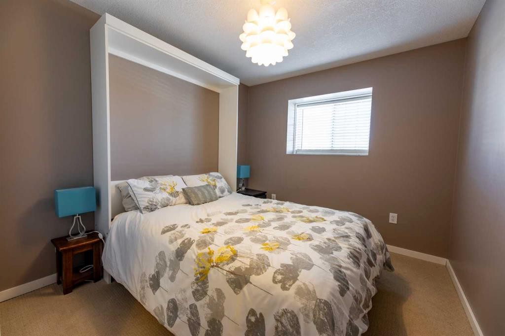 









157


Rispler

Way,
Hinton,




AB
T7V 1L7

