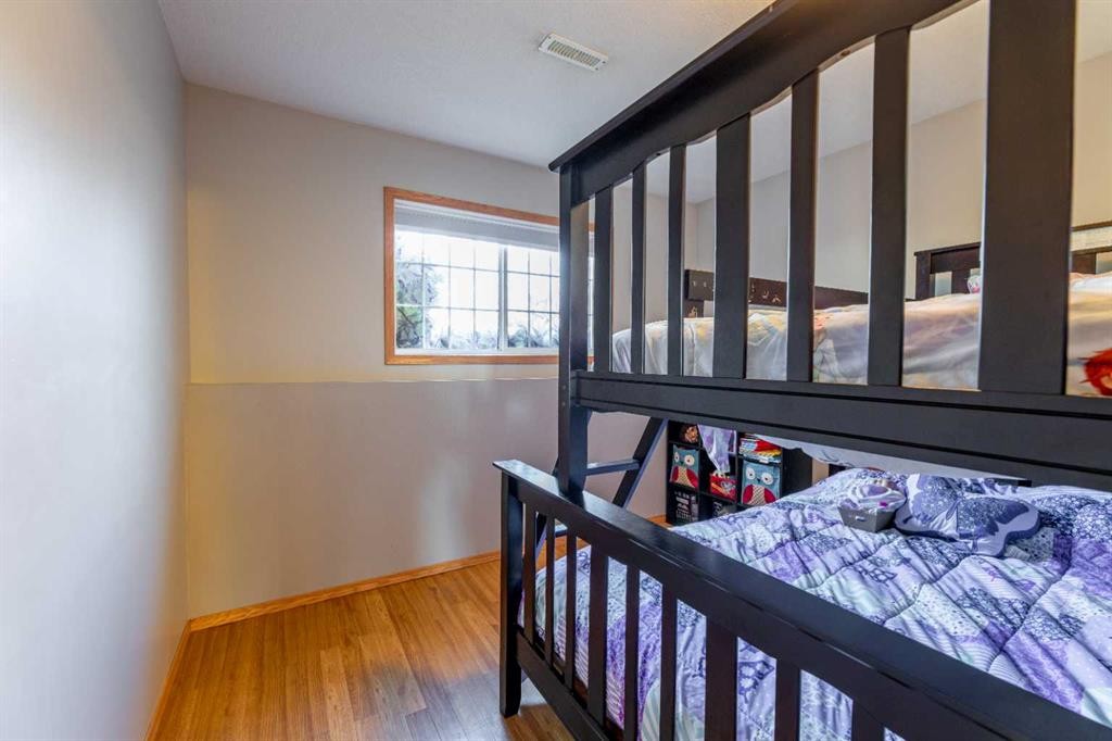 









157


Rispler

Way,
Hinton,




AB
T7V 1L7

