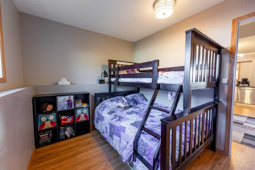 









157


Rispler

Way,
Hinton,




AB
T7V 1L7

