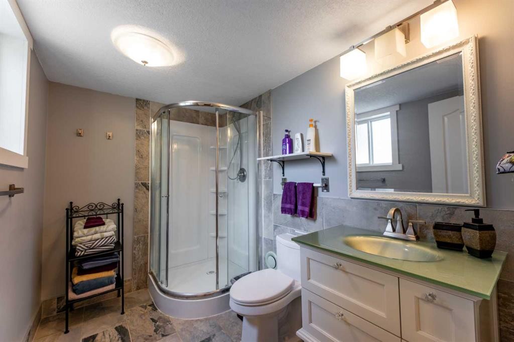 









157


Rispler

Way,
Hinton,




AB
T7V 1L7

