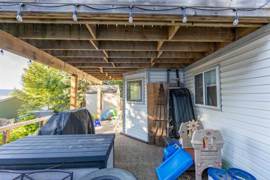 









157


Rispler

Way,
Hinton,




AB
T7V 1L7

