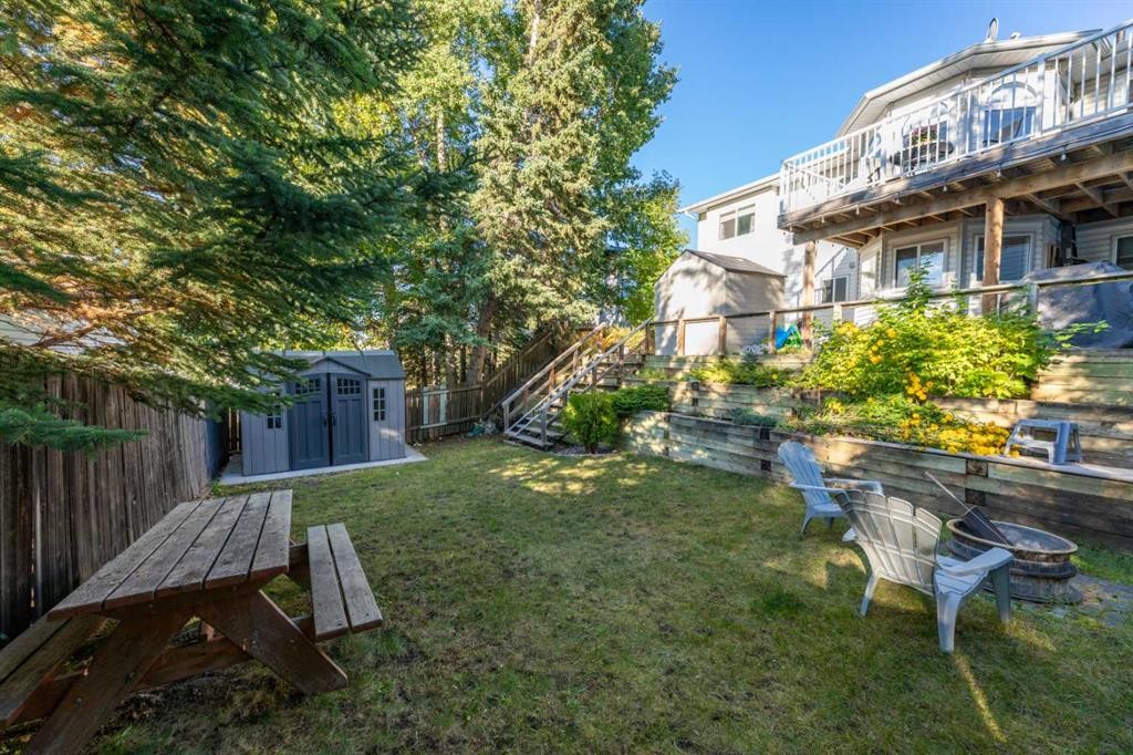 









157


Rispler

Way,
Hinton,




AB
T7V 1L7

