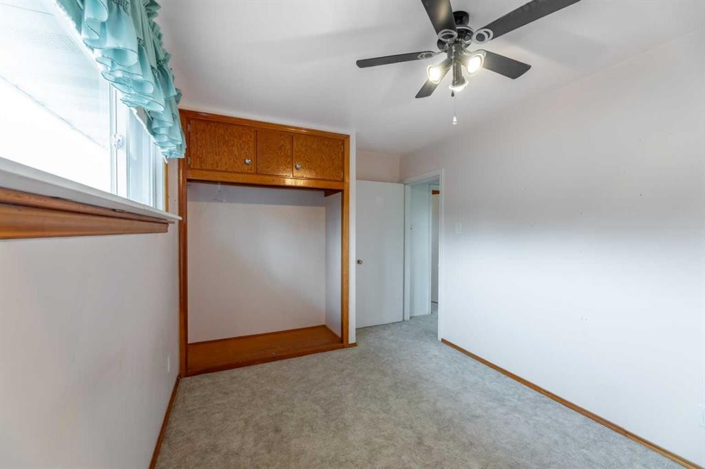 









104


Fraser

Street,
Hinton,




AB
T7V 1B7


