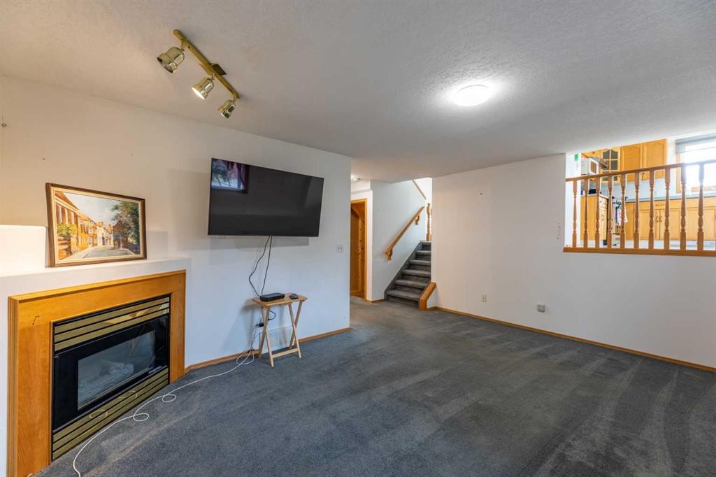 









111


Shillbeer

Cove,
Hinton,




AB
T7V 1A9

