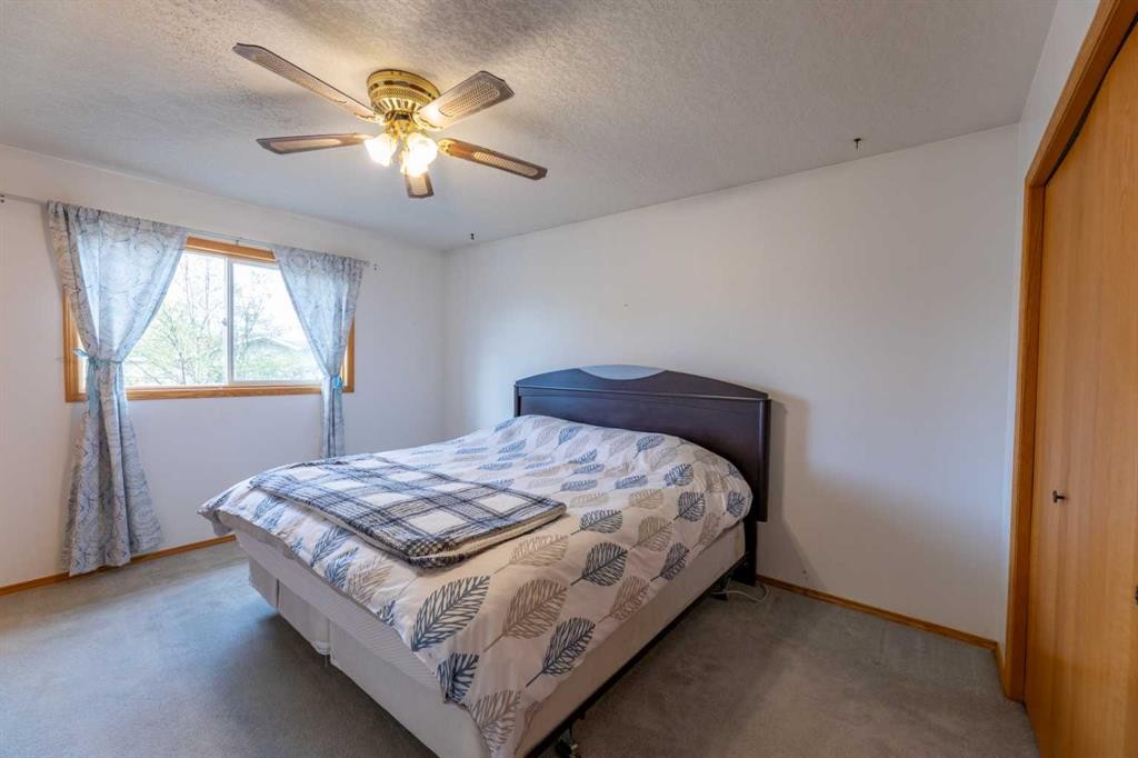









111


Shillbeer

Cove,
Hinton,




AB
T7V 1A9

