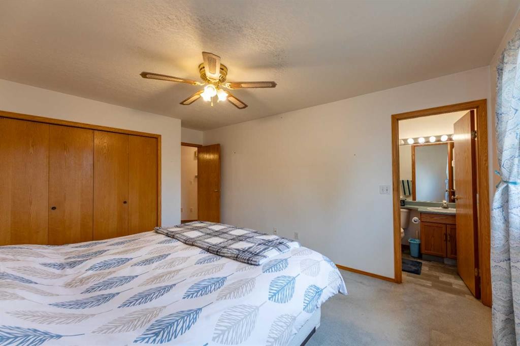









111


Shillbeer

Cove,
Hinton,




AB
T7V 1A9

