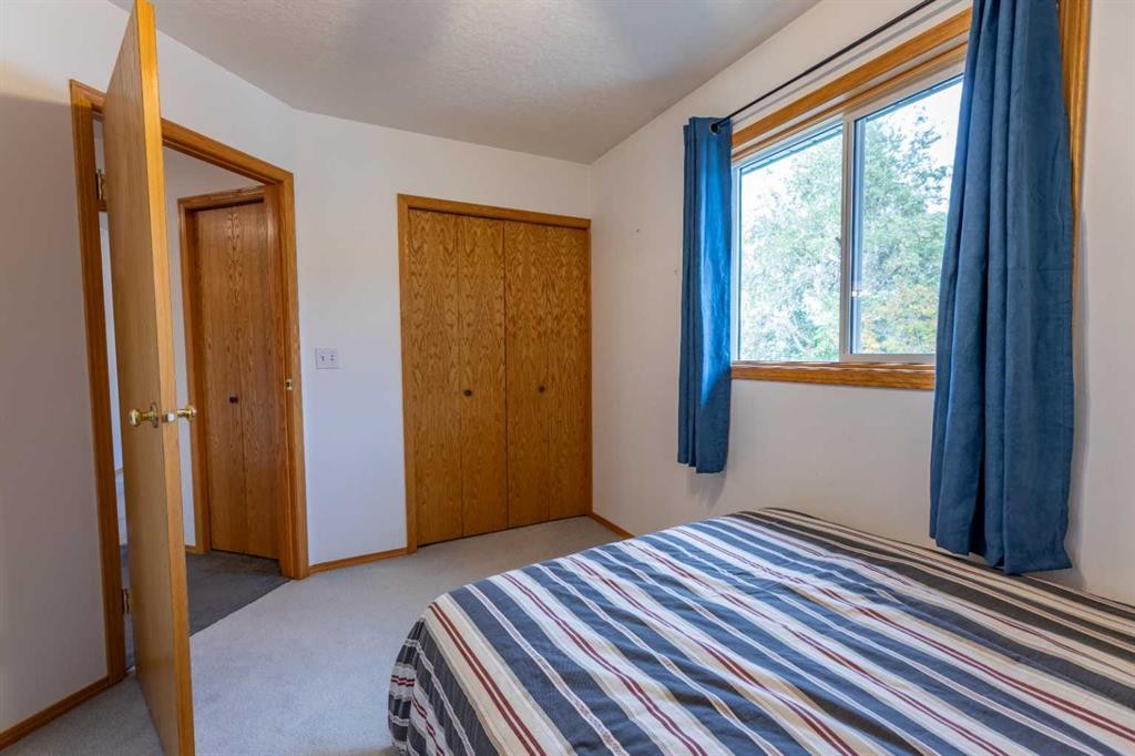 









111


Shillbeer

Cove,
Hinton,




AB
T7V 1A9


