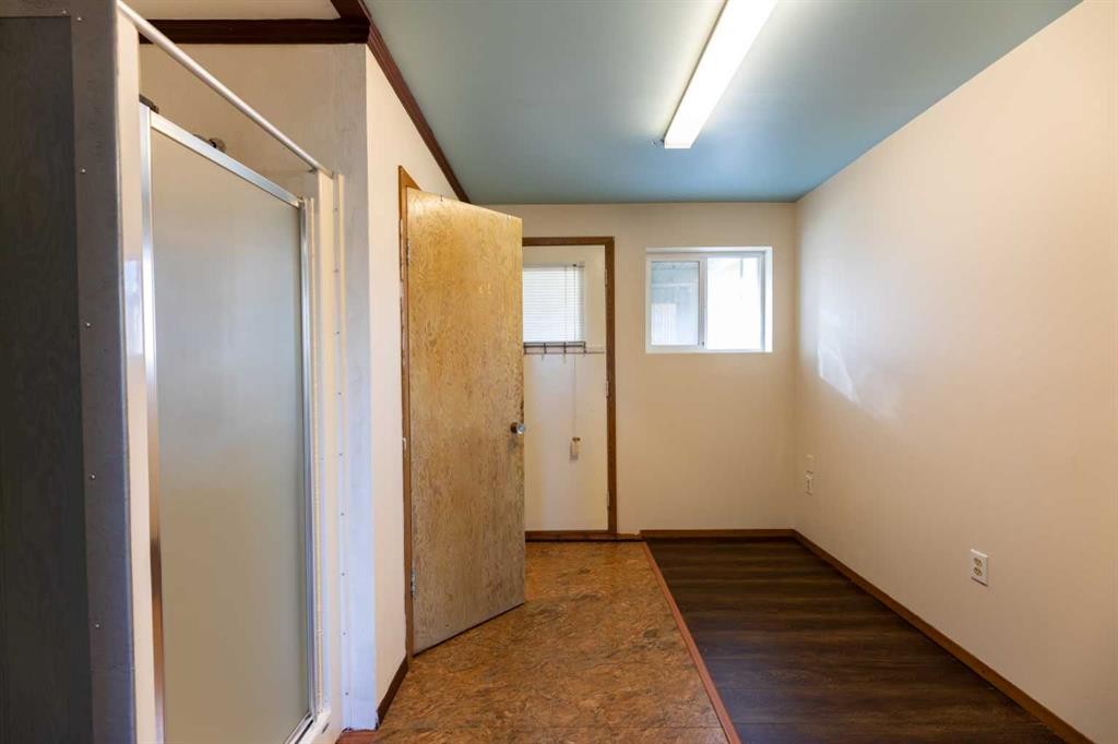 









147


Meadow

Drive,
Hinton,




AB
T7V 1N7

