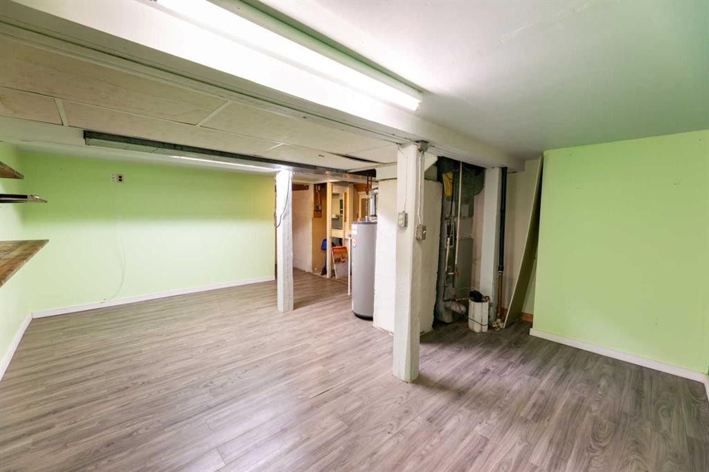 









147


Meadow

Drive,
Hinton,




AB
T7V 1N7

