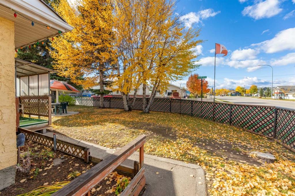









147


Meadow

Drive,
Hinton,




AB
T7V 1N7

