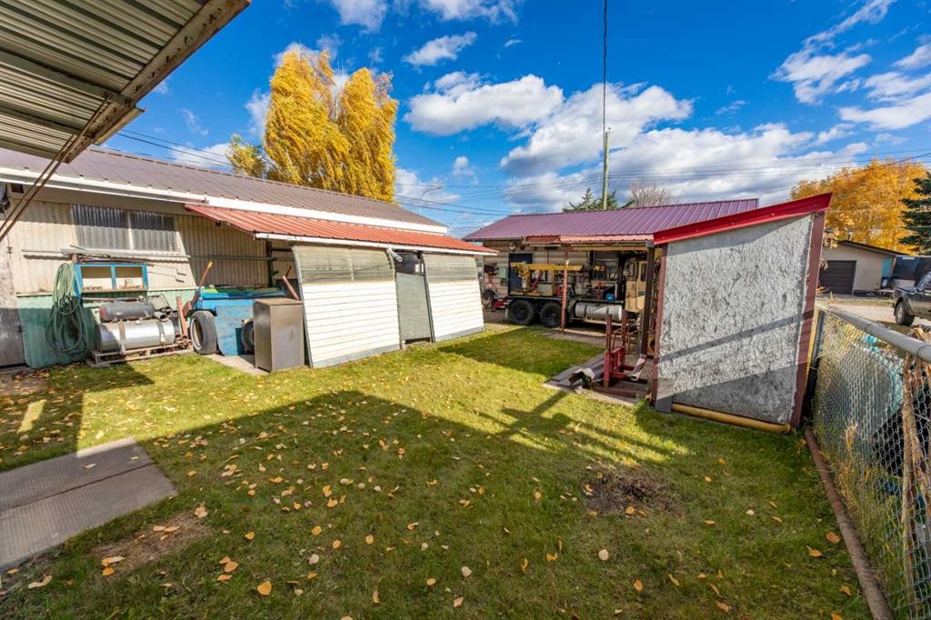 









147


Meadow

Drive,
Hinton,




AB
T7V 1N7

