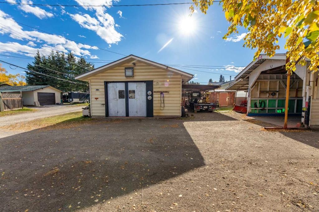 









147


Meadow

Drive,
Hinton,




AB
T7V 1N7

