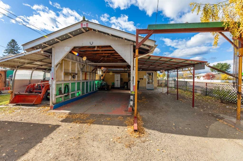 









147


Meadow

Drive,
Hinton,




AB
T7V 1N7

