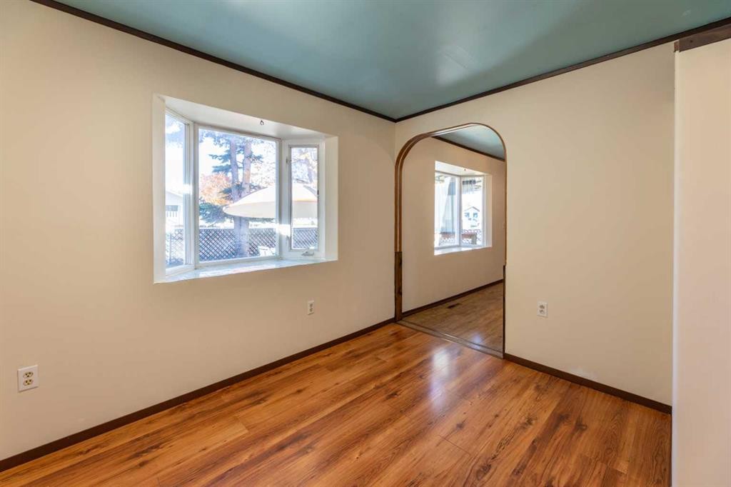









147


Meadow

Drive,
Hinton,




AB
T7V 1N7

