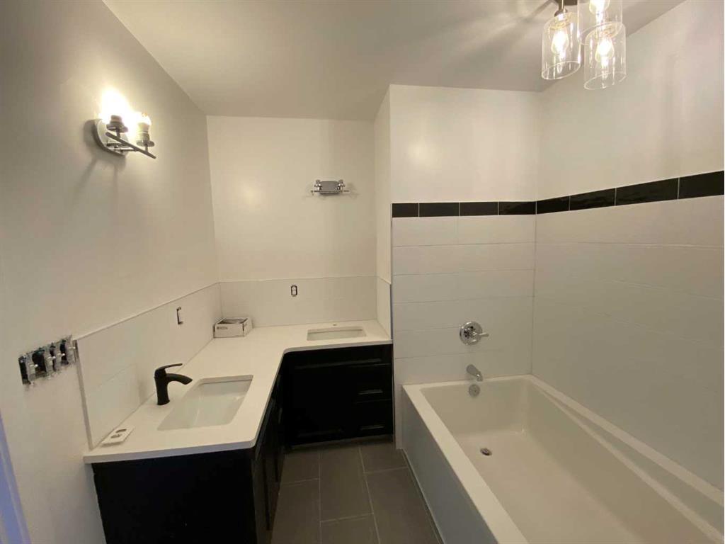 









564


5

Street West,
Brooks,




AB
T1R0B3

