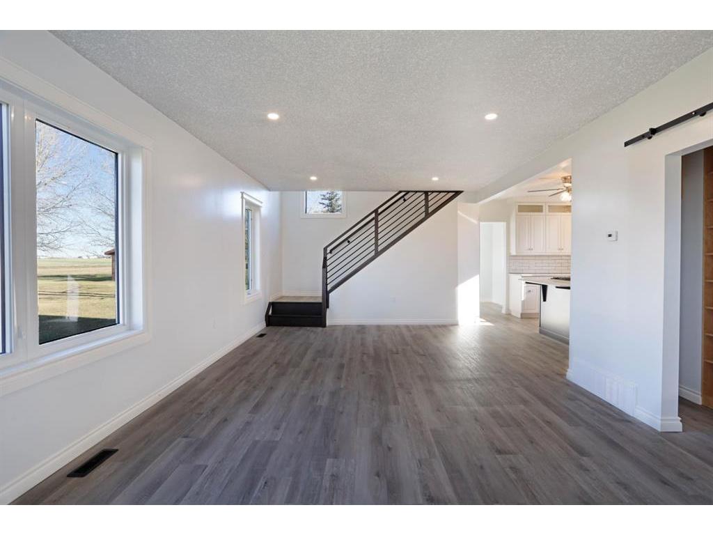 









417


Railway

Avenue,
Scandia,




AB
T0J 2Z0

