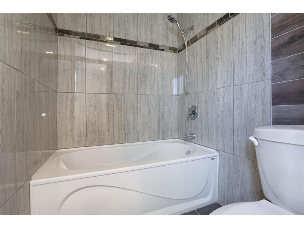 









417


Railway

Avenue,
Scandia,




AB
T0J 2Z0

